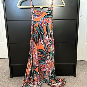 This BB Dakota dress size xs perfect for a pool day!